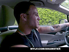 デカチン, 義母