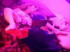 Любители, Большие сиськи, Измена, Кончили внутрь, Домашнее видео, Межрасовый секс, От первого лица, Жена