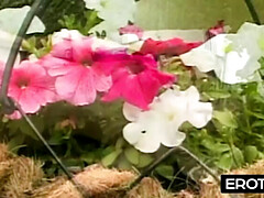 Большие сиськи, Семяизвержение, Пальцем, Огромные размеры, Зрелые, Милф, Голышом, Сиськи