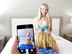 Blondine, Hundestellung, Handjob, Pov, Dürr, Rock, Entkleiden, Jungendliche (18+)