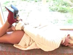 Sadomasochismus, Blondine, Fesselspiele, Frau, Würgen, Gefesselt