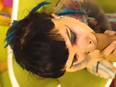 18 ans, Amateur, Sucer une bite, Tir de sperme, Allemand, Hd, Monstre, Tatouage