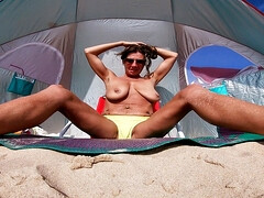 Любители, Бикини, Застукали, Женщины, Огромные размеры, Милф, Киски, Сквиртинг