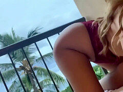 Jizz flow, blow-job, hawaii