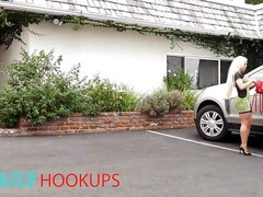 Tussi, Grosser schwanz, Blondine, Blasen, Vollbusig, Milf, Pornostars, Titten