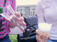 Blasen, Braunhaarige, Hardcore, Realität, Rasiert, Jungendliche (18+), Flotter dreier
