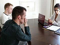 18 años, Culo grande, Verga grande, Corridas, Estilo perrito, Tetas naturales, Adolescente, Tetas