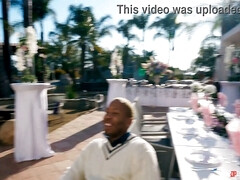 Arsch, Hinter den kulissen, Grosse titten, Blasen, Schwarz, Handjob, Hd