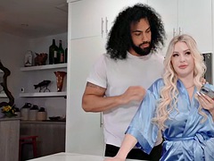 Grosse bite, Gros seins, Noire, Sucer une bite, Noir ébène, Fétiche, Interracial, Mère que j'aimerais baiser