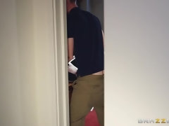 Няня, Блондинки, Измена, Парочка, Кончили внутрь, Натуральные сиськи, Реалити, Молоденькие