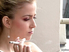 Rubia, Mamada, Engañando, Polla, Hd, Fumando, Chupando, Adolescente