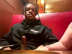 Culo, Culo grande, Verga grande, Tetas grandes, Corridas, Interracial, Pov, Público