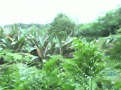 Папочка, Сперма на лице, Пальцем, Эксгибиционист, Дрочка ногами, Оргазм, На публике, Влажная