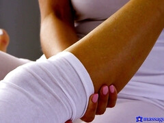 Поза 69, Любители, Жопа, Поцелуи, Лесбиянка, Массаж, Масло, Оргазм