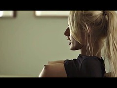 Belleza, Sexo duro, Chupando