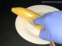 fingerblasting a banana