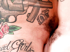 Tetas grandes, Negro, Lesbiana, Maduro, Fiesta, Perforación, Tatuaje, Apretado