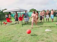 Leie, Tussi, Spielzeuge