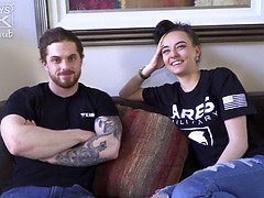 Leie, Braunhaarige, Hochschule, Kehlenfick, Hd, Zierlich, Jungendliche (18+), Eng