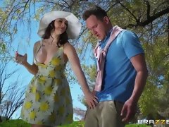 美女, デカ尻, フェラチオ, ハードコア, 穴開きパンティ, オマンコ, 剃毛, シャワー