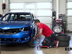 Язык в попке, Блондинки, Грудастые, Европейки, Хд, Лизание, Лизание жопы, Короткая стрижка