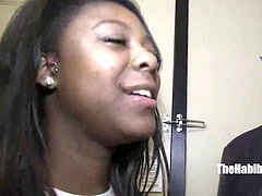 Amateur, Noire, Noir ébène, Réalité