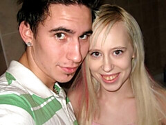 Badkamer, Grote kont, Grote lul, Pijpbeurt, Hondjeshouding, Natuurlijke tieten, Tiener, Tieten likken