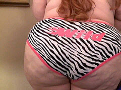 Belle grosse femme bgf, Gros cul, Rousse roux