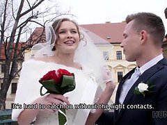 Braut, Gehörnter ehemann, Hardcore, Hd, Geld, Strümpfe, Jungendliche (18+), Hochzeit