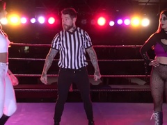 Поза 69, Большие сиськи, Брюнетки, Ноги, Лизание, Натуральные сиськи, Сиськи, Игрушки