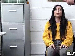 Sucer une bite, Brunette brune, Bâillonner, Culottes ou slips, Adolescente