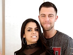 Culo grande, Verga grande, Tetas grandes, Mamada, Morena, Estilo perrito, Madres para coger, Cabello corto