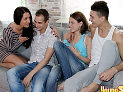 Leie, Hundestellung, Flotter vierer, Lecken, Orgie, Muschi, Dürr, Jungendliche (18+)