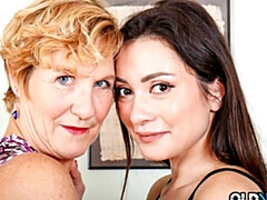 Gros cul, Gros seins, Doigter, Léchez, Lingerie, Masturbation, Chatte, Dénudage