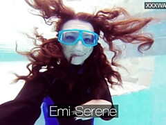 18 años, Morena, Hembra, Piscina, Ruso, Solo, Adolescente, Bajo el agua