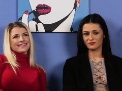 Blondine, Britisch, Braunhaarige, Cfnm, Weibliche domination, Fetisch, Hd, Flotter dreier