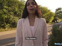 Cul, Gros cul, Sucer une bite, En levrette, Monstre, De plein air, Public, Réalité
