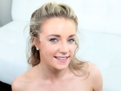 Blasen, Fetisch, Handjob, Natürlichen titten, Rasiert, Strümpfe, Jungendliche (18+), Titten