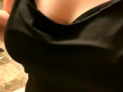 Tetas grandes, Rubia, Gordita, Interracial, Lamidas, Masaje, Montar, Juguetes