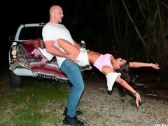 Cul, Sucer une bite, En levrette, Poilue, Branlette thaïlandaise, Interracial, Adolescente, Nénés