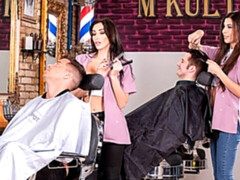 Анальный секс, Большая жопа, Большие сиськи, Брюнетки, Группа, Милф, Оргии, Бритые