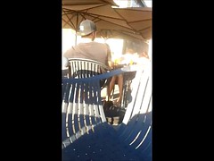 Bajo la falda, Voyeur