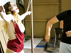 Gros seins, Blonde, Domination, Robe, Humiliation, Rasée, Nénés, Jouets