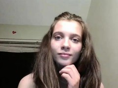 Любители, Брюнетки, Пальцем, Волосатые, Мастурбация, Соло, Сиськи, Вебкамера