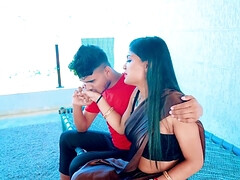 Asiatique, Gros seins, Sucer une bite, Brunette brune, Tromperie, Branlette thaïlandaise, Indienne, Fille latino