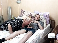 Sperma in mond, Lul, Hd, Rijpe lesbienne, Moeder die ik wil neuken, Moeder, Sperma, Zuigen