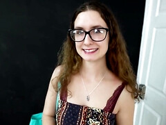 18 jahre, Blasen, Braunhaarige, Frau, Brille, Hd, Orgasmus, Titten