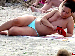 Topless swimsuit beach damsels HD voyeur Video Spy