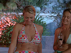 Amerikaans, Badpak, Lesbisch, Moeder die ik wil neuken, Buiten