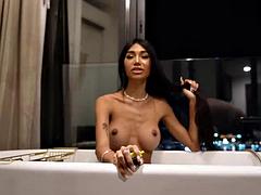 Amateur, Asiático, Belleza, Mamada, Transexual